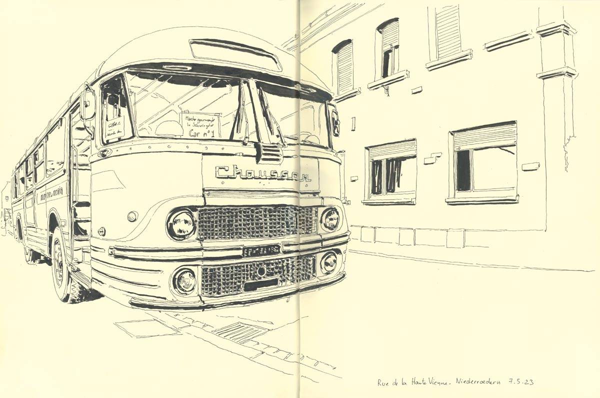 Grand-Est, Rue de la Haute-Vienne - Niederroedern, Autocar Chausson